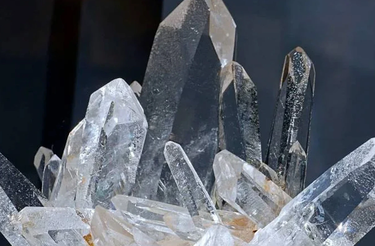 What is Quartz Powder ?